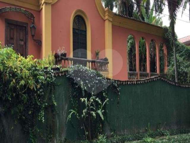 Casa com 5 quartos à venda em Jardim Marajoara - SP