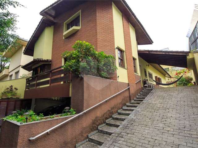 Casa  com 4 quartos à venda no Jardim Marajoara