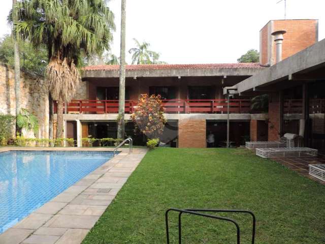 Casa com 4 quartos à venda em Jardim Marajoara - SP