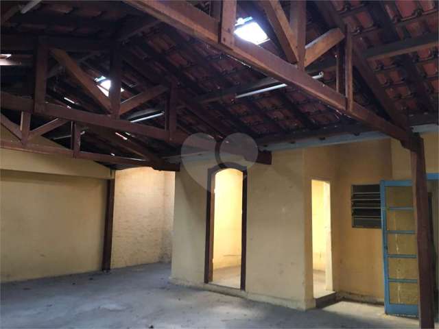 Casa com 5 quartos à venda em Vila Cordeiro - SP