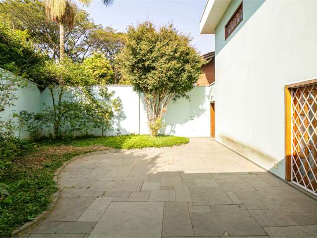 Casa com 6 quartos à venda ou para locação em Jardim Dos Estados - SP