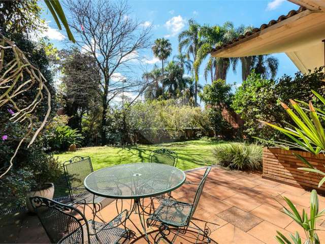 Casa com 4 quartos à venda em Jardim Cordeiro - SP