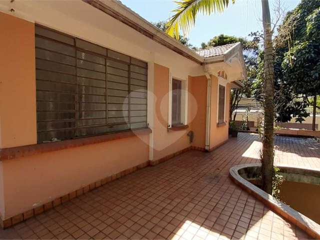 Casa com 3 quartos à venda em Campo Belo - SP