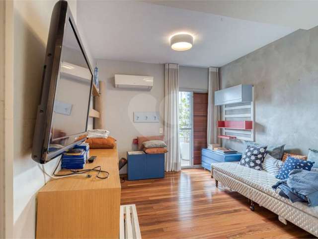 Apartamento com 3 quartos à venda em Santo Amaro - SP