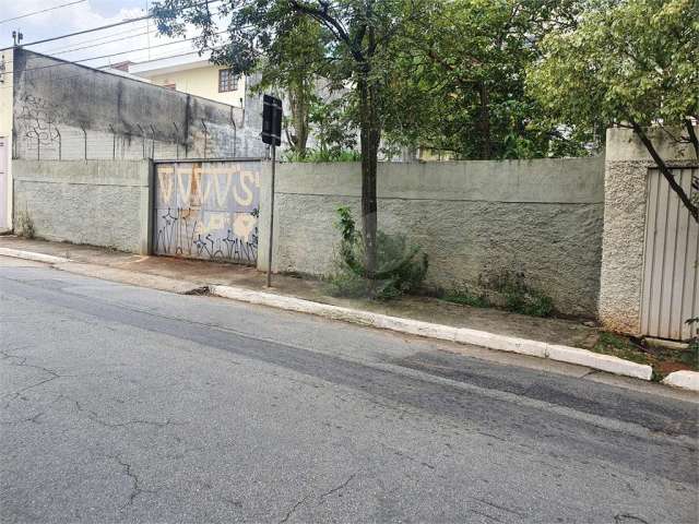 Terreno à venda em Santo Amaro - SP