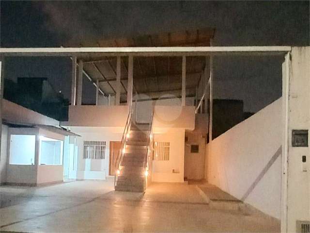 Casa com 3 quartos à venda em Santo Amaro - SP