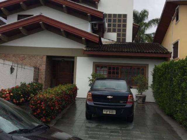 Casa com 4 dormitórios à venda, 330 m² por R$ 2.200.000,00 - Jardim das Colinas - São José dos Campos/SP