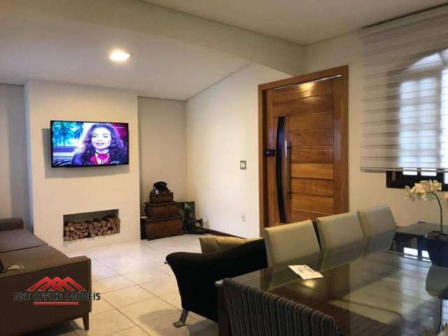 Casa à venda por R$ 650.000,00 - Bosque dos Eucaliptos - São José dos Campos/SP