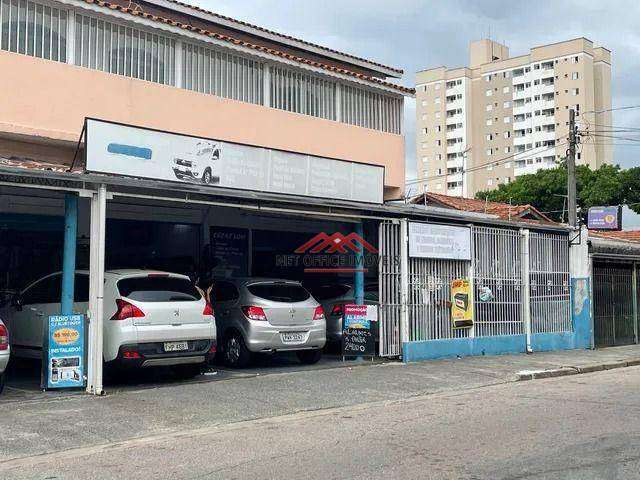 Casa com 6 dormitórios à venda, 430 m² por R$ 2.000.000 - Vila Tatetuba - São José dos Campos/SP