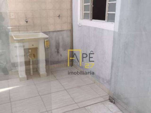 Sobrado com 1 dormitório para alugar por R$ 650/mês - Jardim Santa Emilia - Guarulhos/SP