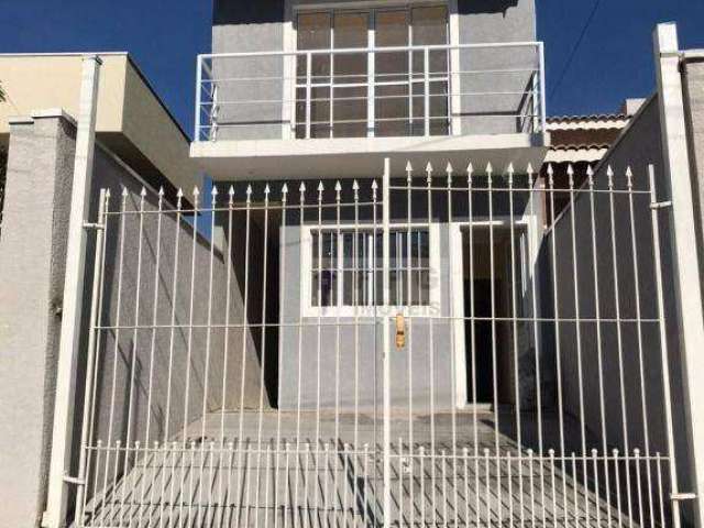 Sobrado com 03 dormitórios para locação no bairro Jd. Maristela em Atibaia/SP