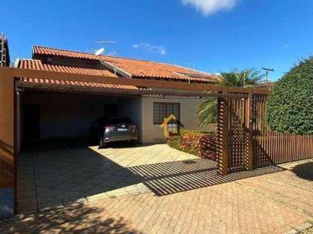 Casa com 3 dormitórios à venda, 241 m² por R$ 900.000,00 - Alto Rio Preto - São José do Rio Preto/SP