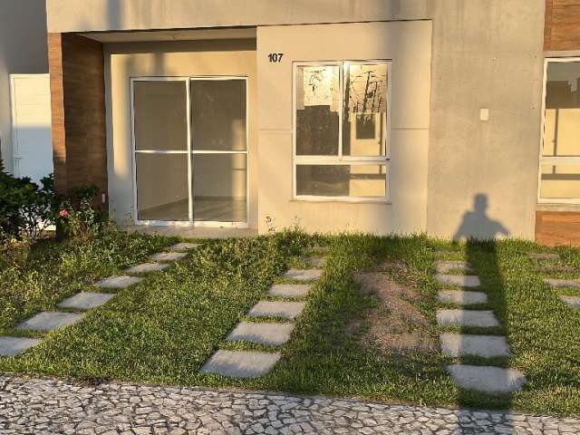 Casa 3/4 com suíte no ônix Residence no Sim