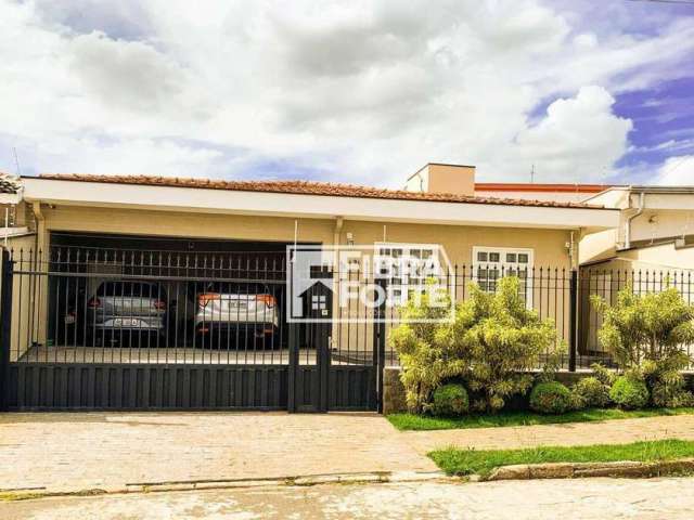 Casa terrea para venda com 3 suítes em excelente localização na Vila Nogueira