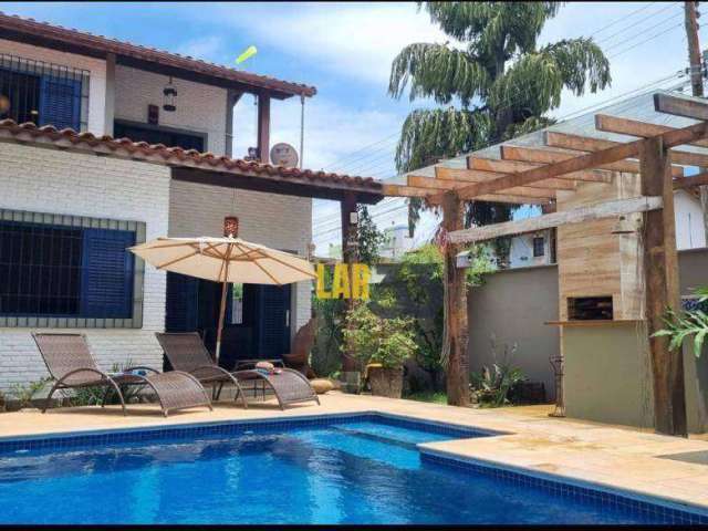 Casa com 3 dormitórios à venda, 300 m² por R$ 980.000,00 - Itaguá - Ubatuba/SP