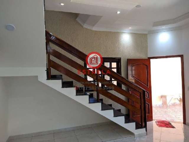 Imóvel de alto padrão no Residencial Santa Paula em Jacareí-SP: 5 quartos, 4 suítes, 2 salas, 2 vagas e 310m². Confira já!