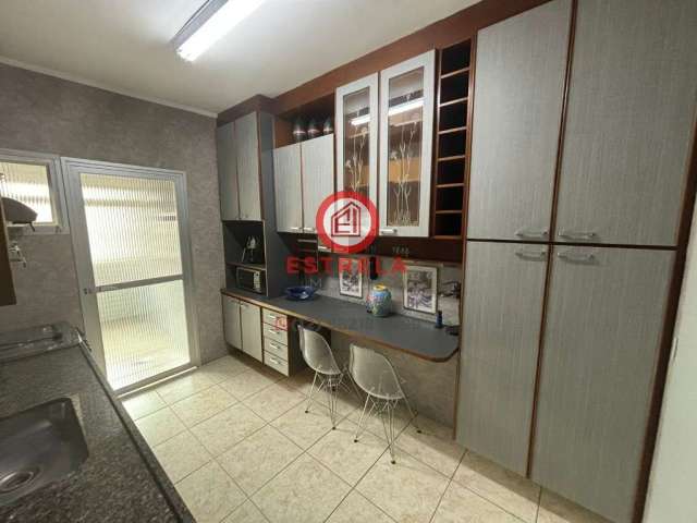 Apartamento para locação no Jardim Fátima, São José dos Campos-SP: 3 quartos, 1 sala, 2 banheiros, 1 vaga de garagem, 80m²!