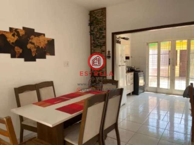 Espetacular Casa à Venda em Jacareí-SP, Jardim Flórida: 4 Quartos, 2 Salas, 3 Banheiros, 2 Vagas e 192m² de Luxo!