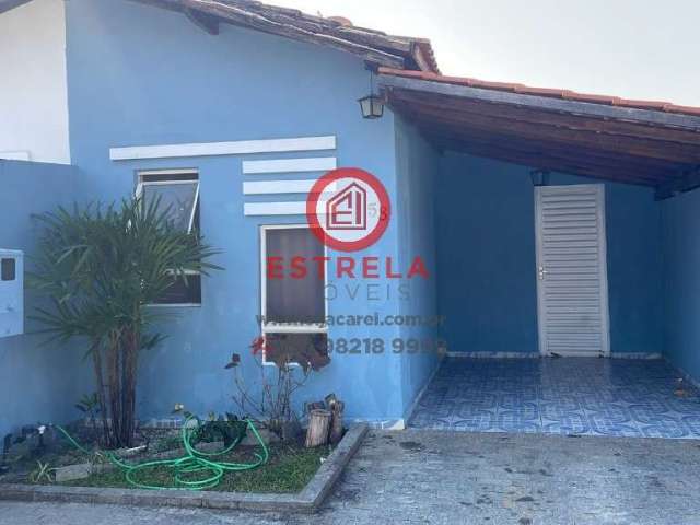 Casa para locação com 2 quartos na Vila Martinez, Jacareí-SP: 1 sala, 1 vaga de garagem e 60m² de área!