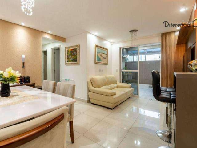 Apartamento com 3 dormitórios à venda, 78 m² por R$ 720.000,00 - Novo Mundo - Curitiba/PR