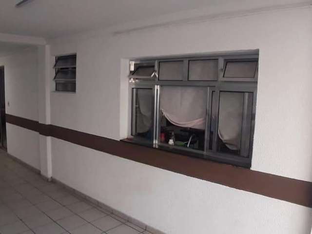 Casa para Locação em Diadema, Centro, 3 dormitórios, 1 suíte, 3 banheiros, 6 vagas