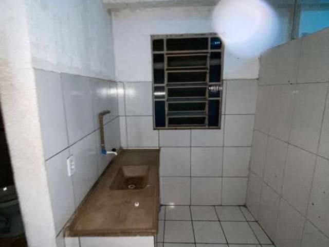 Casa tipo Apartamento para Locação em Diadema, Centro, 1 dormitório, 1 banheiro