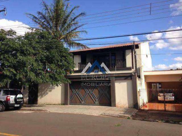 Sobrado com 3 dormitórios à venda, 370 m² por R$ 990.000,00 - Campo Belo - Londrina/PR