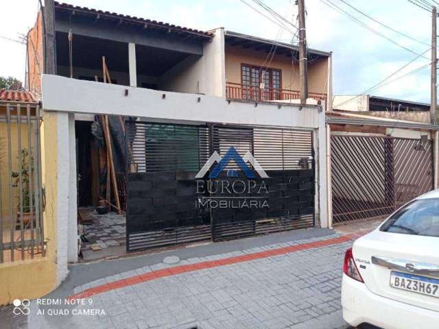 Sobrado bairro Tarumã,  com 3 dormitórios à venda, 170 m² por R$ 640.000 - Jardim Tarumã - Londrina/PR