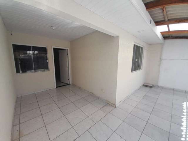 Casa Residencial com 2 quartos  para alugar, 48.00 m2 por R$1000.00  - Estados - Fazenda Rio Grande/PR