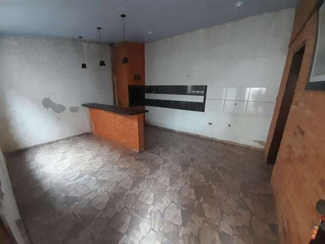 Casa Residencial com 2 quartos  para alugar, 45.00 m2 por R$900.00  - Eucaliptos - Fazenda Rio Grande/PR