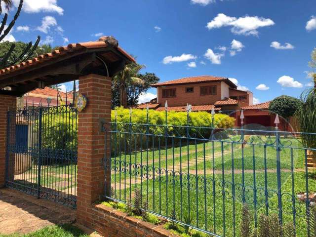 Casa para Venda em Dourado, Jardim Paulista, 6 dormitórios, 1 suíte, 5 banheiros, 8 vagas