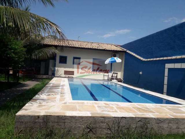 Vende-se, casa térrea com piscina, Porto Novo.