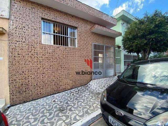 Casa com 6 dormitórios à venda, 210 m² por R$ 760.000,00 - Cerâmica - São Caetano do Sul/SP