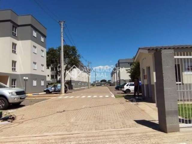 Apartamento com 2 quartos à venda na Avenida Itacolomi, 4627, Santa Cruz, Gravataí, 49 m2 por R$ 145.514