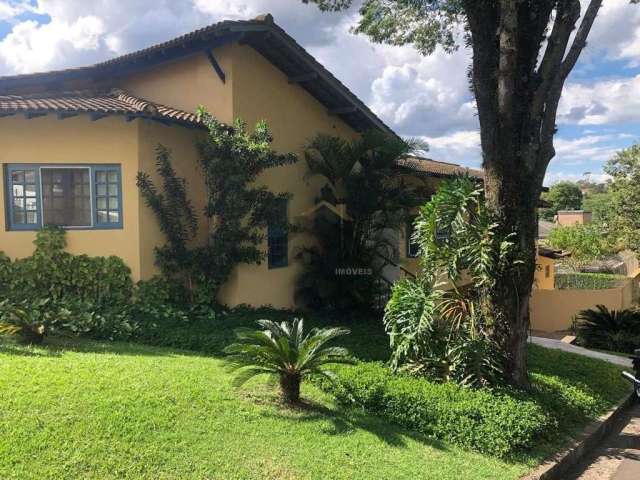 Excelente casa para venda e locaçao, no Condomínio Marambaia, 4 suítes e piscina, no interior de São Paulo, Vinhedo!