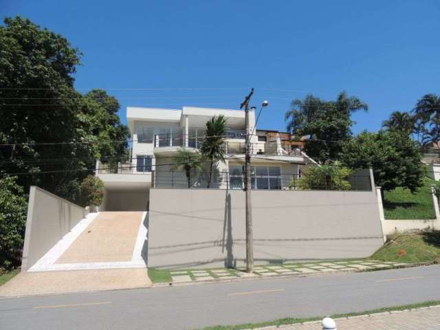 Casa a venda no Condomínio Marambaia em Vinhedo/SP.