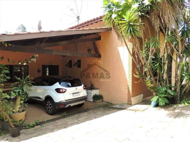 Casa a venda no Condomínio Vale da Santa Fé em Vinhedo/SP.