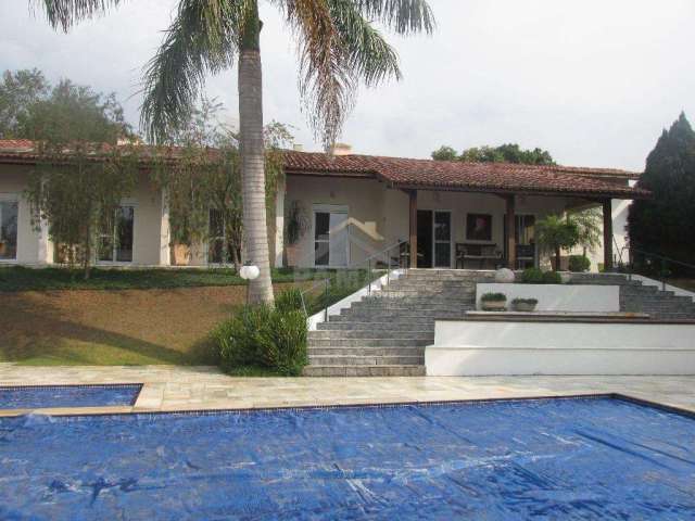 Casa a venda no Condomínio Vale da Santa Fé em Vinhedo/SP.