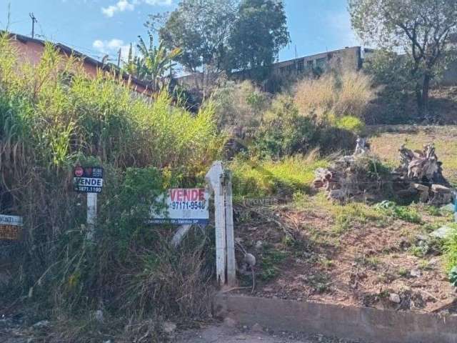 Terreno à venda no Jardim Alto da Boa Vista, Valinhos - Asfalto e Iluminação