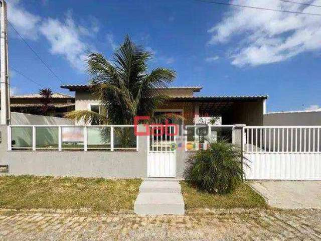 Casa com 3 dormitórios à venda, 130 m² por R$ 600.000,00 - São Matheus - São Pedro da Aldeia/RJ