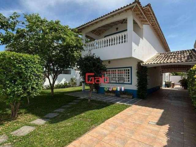 Casa com 5 dormitórios à venda, 300 m² por R$ 1.700.000,00 - Novo Portinho - Cabo Frio/RJ