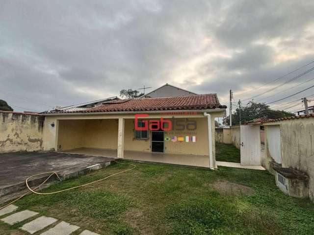 Casa com 2 dormitórios à venda, 162 m² por R$ 435.000,00 - Praia do Sudoeste - São Pedro da Aldeia/RJ