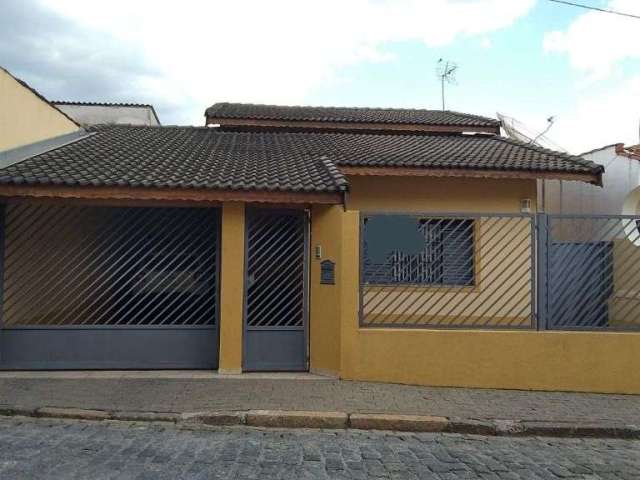 Casa com 3 dormitórios à venda, 260 m² por R$ 1.200.000,00 - Centro - Atibaia/SP