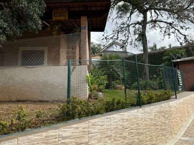 Casa com 3 dormitórios à venda, 260 m² por R$ 1.700.000,00 - Jardim Paulista - Atibaia/SP