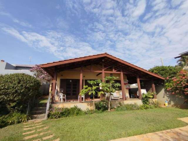 Casa com 4 dormitórios à venda, 288 m² por R$ 1.300.000,00 - Jardim Santa Bárbara - Atibaia/SP