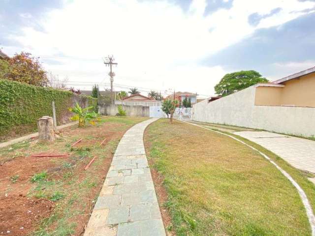 Casa no Jardim Itaperi a venda por R$ 850.000 - Jardim Itaperi - Atibaia/SP