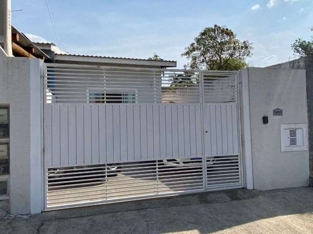 Casa térrea com 3 dormitórios à venda, por R$ 700.000 - Jardim dos Pinheiros - Atibaia/SP