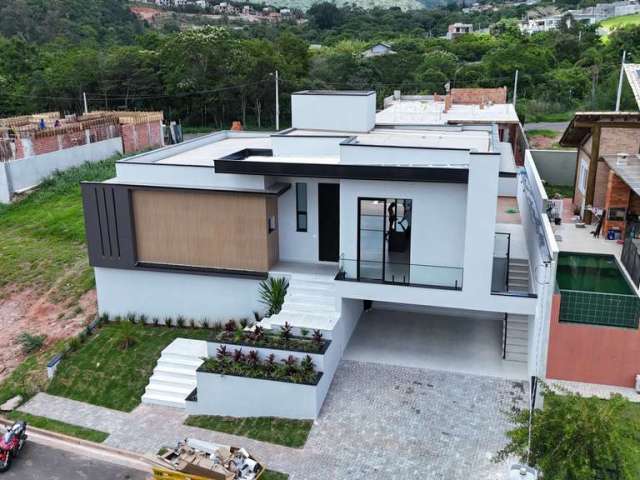 Excelente Casa em Condominio Dentro da Cidade com 3 Suites à venda, 200 m² por R$ 1.980.000 - Reserva São Nicolau - Atibaia/SP