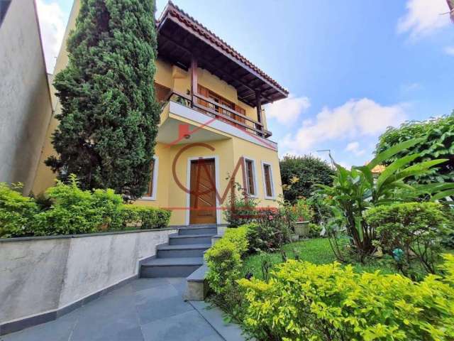 Casa para Venda em Mauá, MATRIZ, 4 dormitórios, 2 suítes, 5 banheiros, 8 vagas