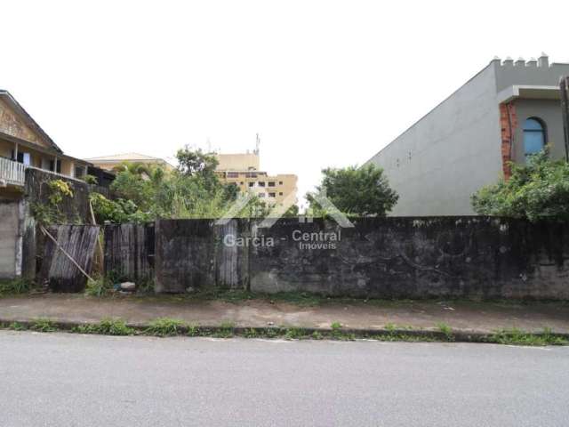 Terreno localizado no Centro de Peruíbe